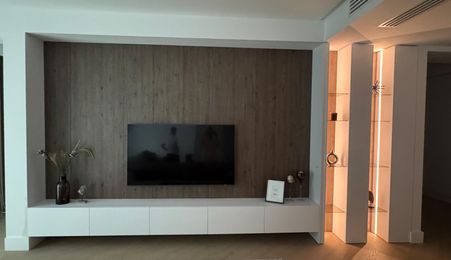 ÎNCHIRIERE PENTHOUSE CORTINA 126