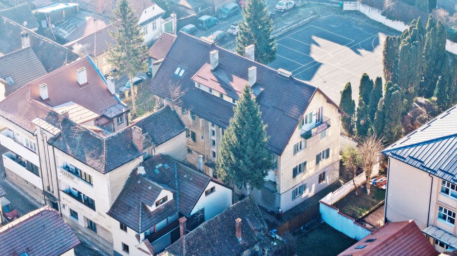 Schei, zona SRI, apartament doua camere 55mp, priveliste superba, 109000 euro - Poză 22