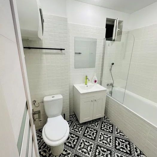 APARTAMENT 3 CAMERE 1 MAI | METROU - Poză 6