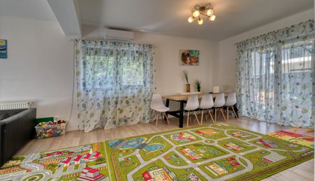 Tunari- Vilă individuală -4 camere si gradina-