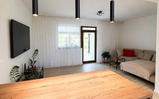 Chișoda | Piscină proprie | Panouri | Mobilată complet - Poză 10