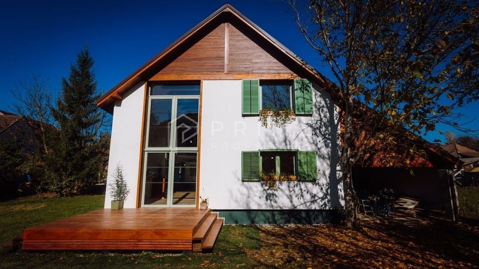 Proprietate exclusivistă în Corunca: 200 mp utili, teren generos - Poză 7