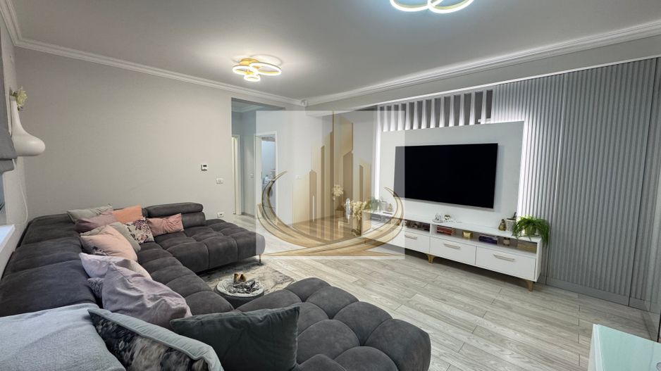 Casa in stil mediteranean, ultrafinisată 5 camere, 3 bai + curte. - Poză 2