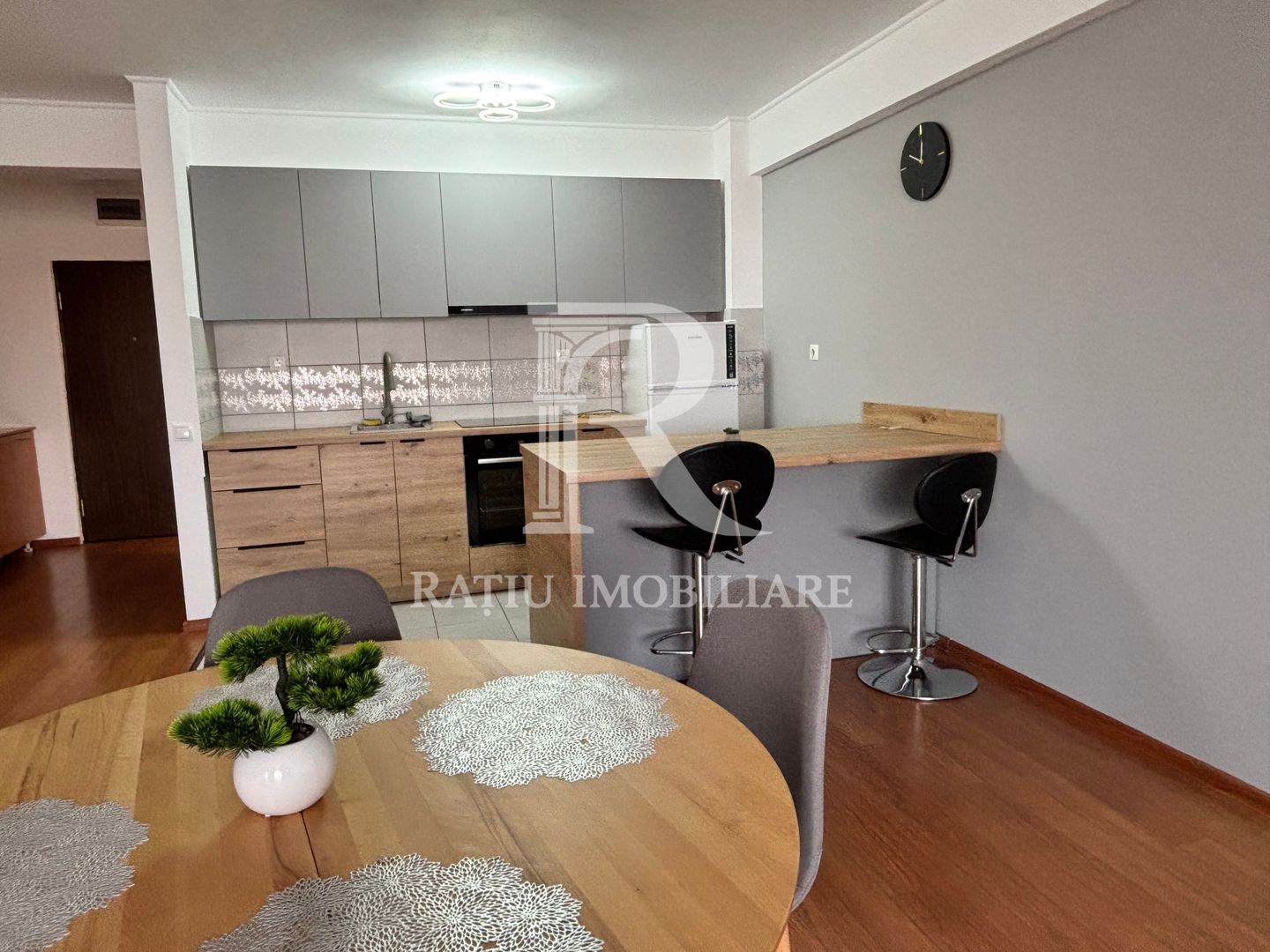 Apartament premium 2 camere | Terasă generoasă | Luceafarul - Poză 1