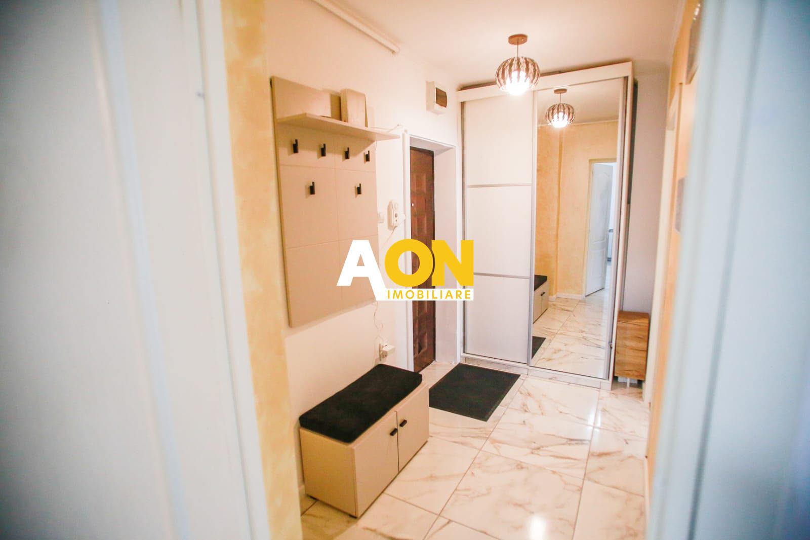 Apartament 2 camere, mobilat,utilat, Cetate, zona 0 - Poză 4