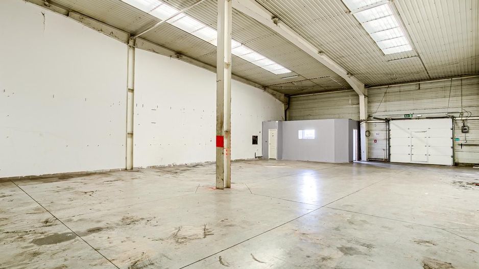 Hală de depozitare și producție 227 mp - Poză 2