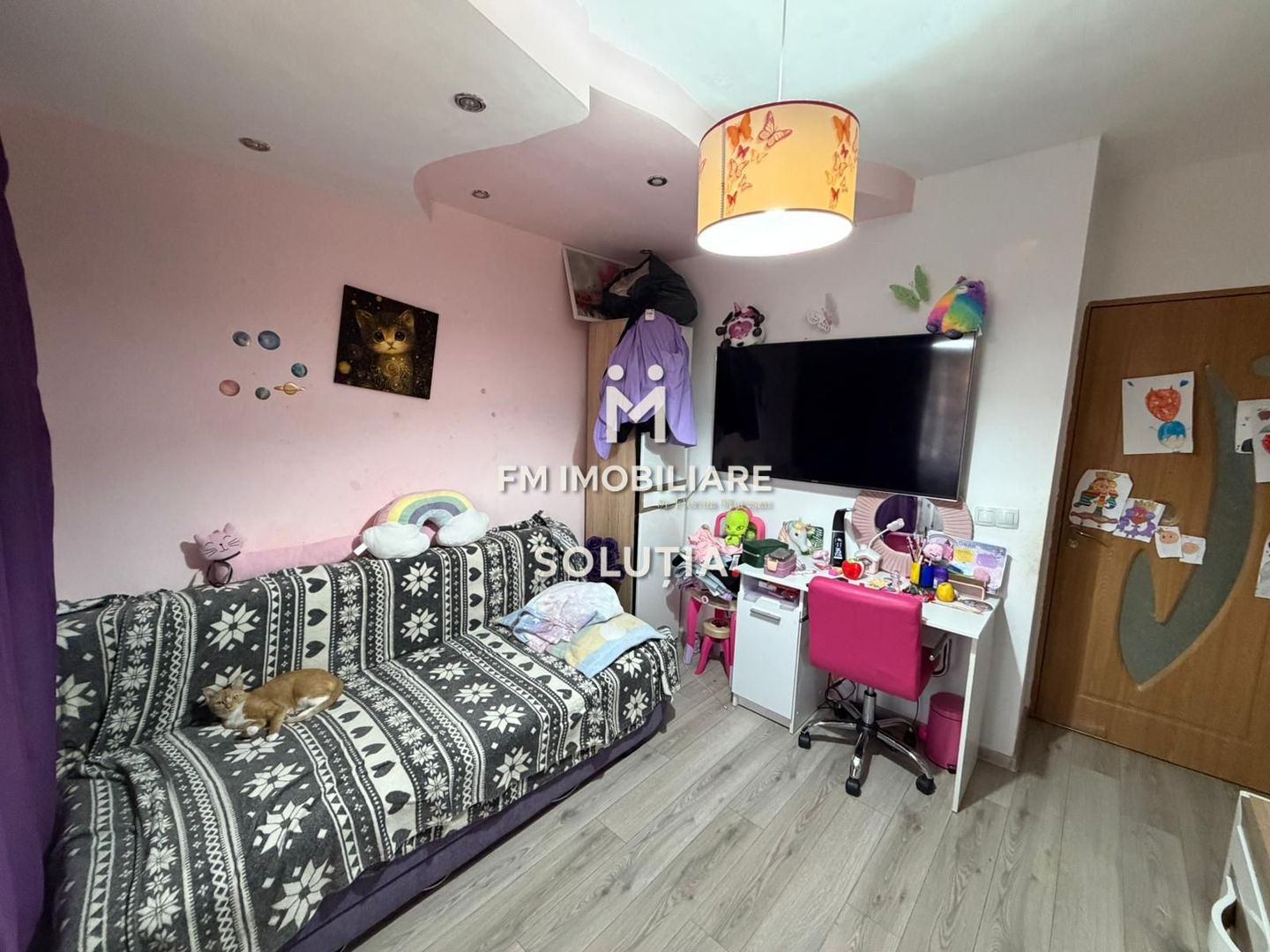 Apartament de vanzare decomandat -3 camere - Poză 1