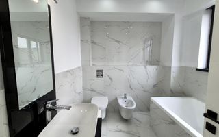 Apartament premium 2 camere 76,70 mp utili + terasa 17,50 mp Polona comision 0% - Poză 10