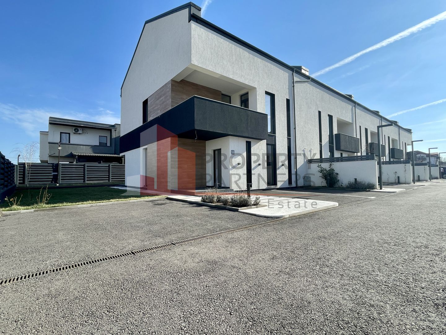 Smart house in Willow Residence, Voluntari. C23B - Poză 1