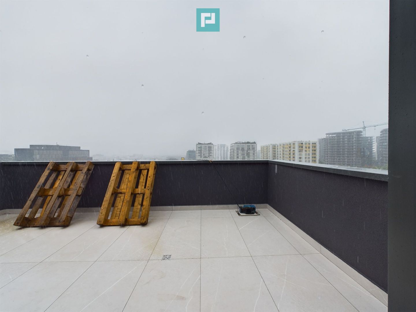 Penthouse in zona de Nord - Poză 11