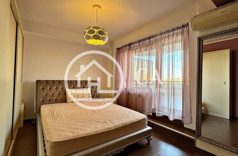 Apartament de închiriat cu 3 camere zona Ultracentrală, Oradea - Poză 1