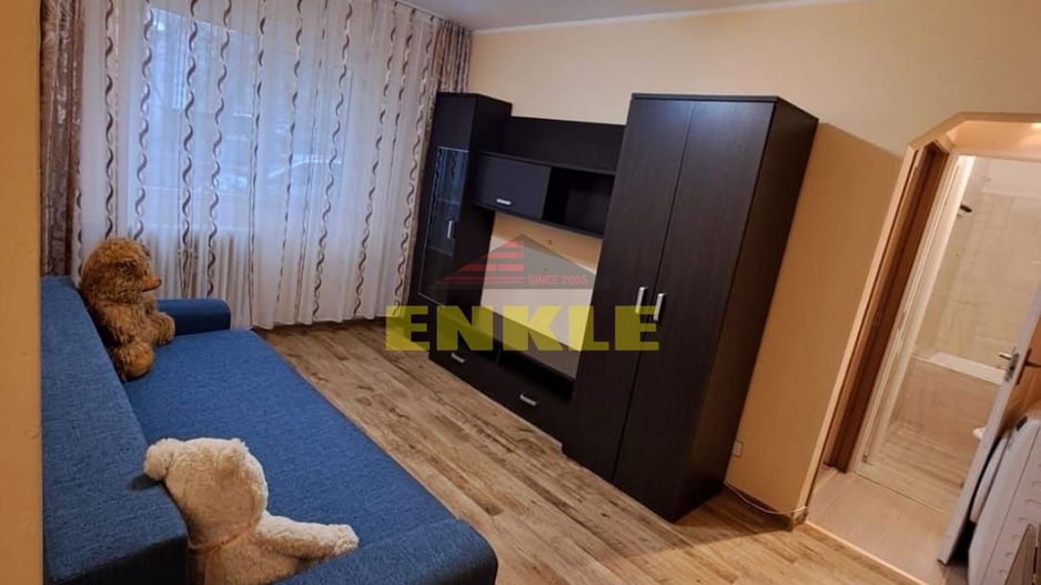 Vânzare apartament 2 camere  semidecomandat, Zona Școlii 7 - Poză 1