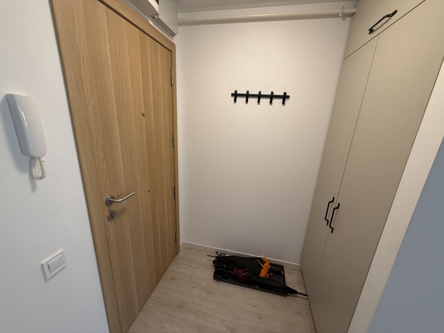 AP. 2 CAMERE- HERCESA VIVENDA, PET-FRIENDLY, CENTRALA PROPRIE, MODERN - Poză 11