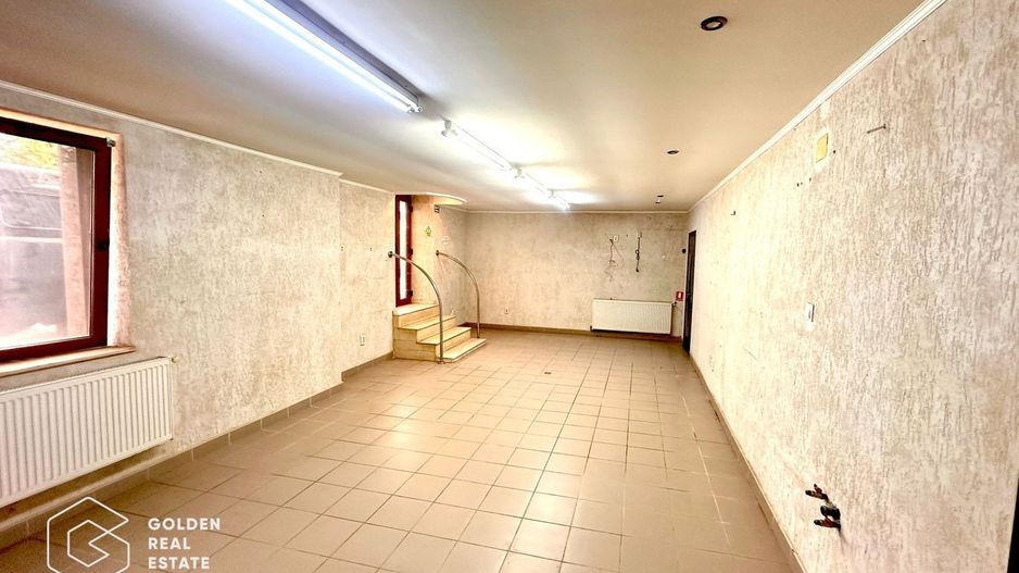Spatiu comercial ultracentral, 3 camere, pretabil cabinet, salon infrumusetare - Poză 2
