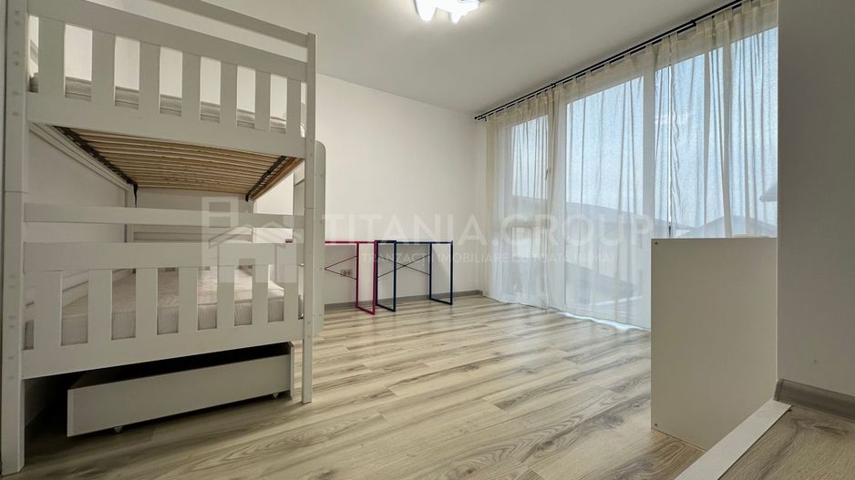 Casa mobilata modern, cu 3 camere de inchiriat - Sanpetru - Poză 15