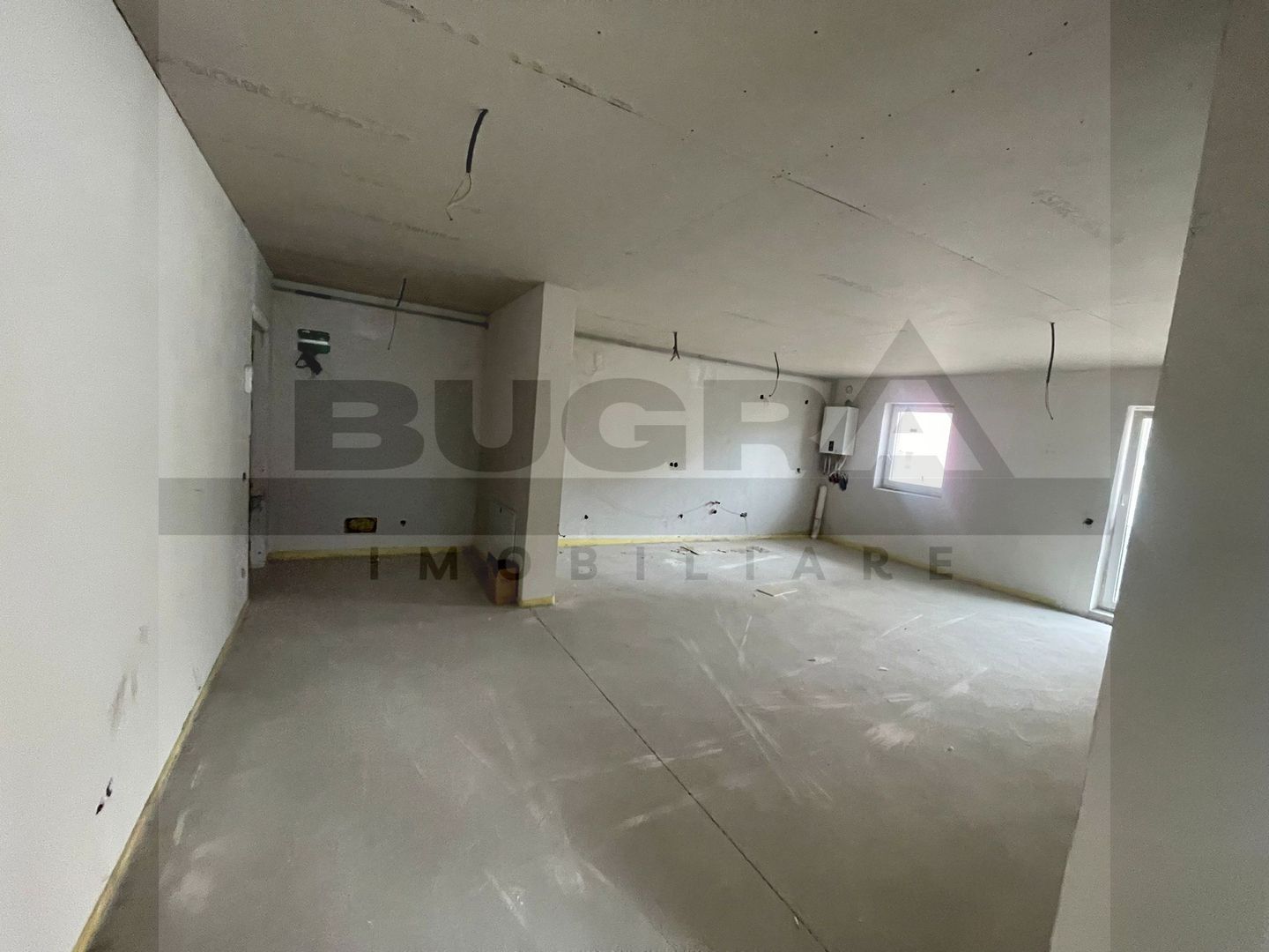Apartament de 2 camere, 66mp, terasa 20mp, parcare, zona Petrom Baciu - Poză 3