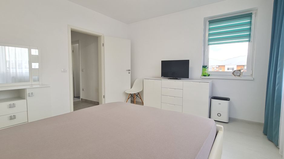 2 camere mobilat utilat priveliste deosebita cartier Tractorul - Poză 7