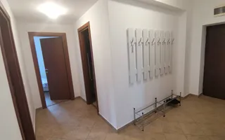 Prima inchiriere- apartament cu 3 camere in zona Prelungirea Ghencea - Poză 11