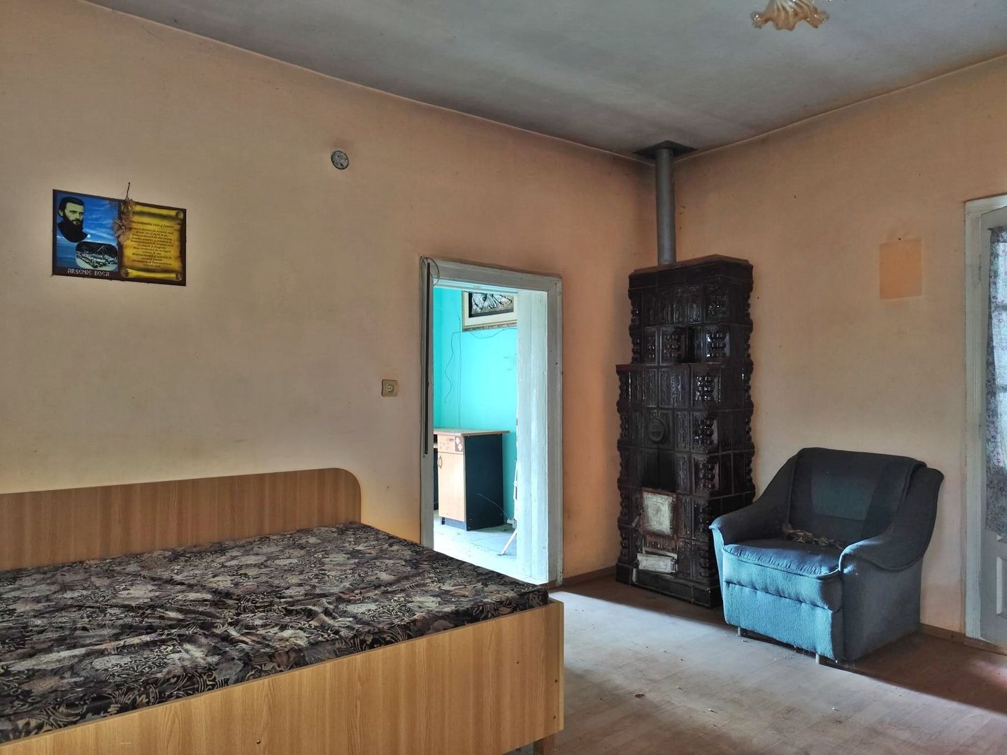 Casa la tara, gaz, acces auto, teren 4122 mp – Petid, Bihor – VANZARE - Poză 6