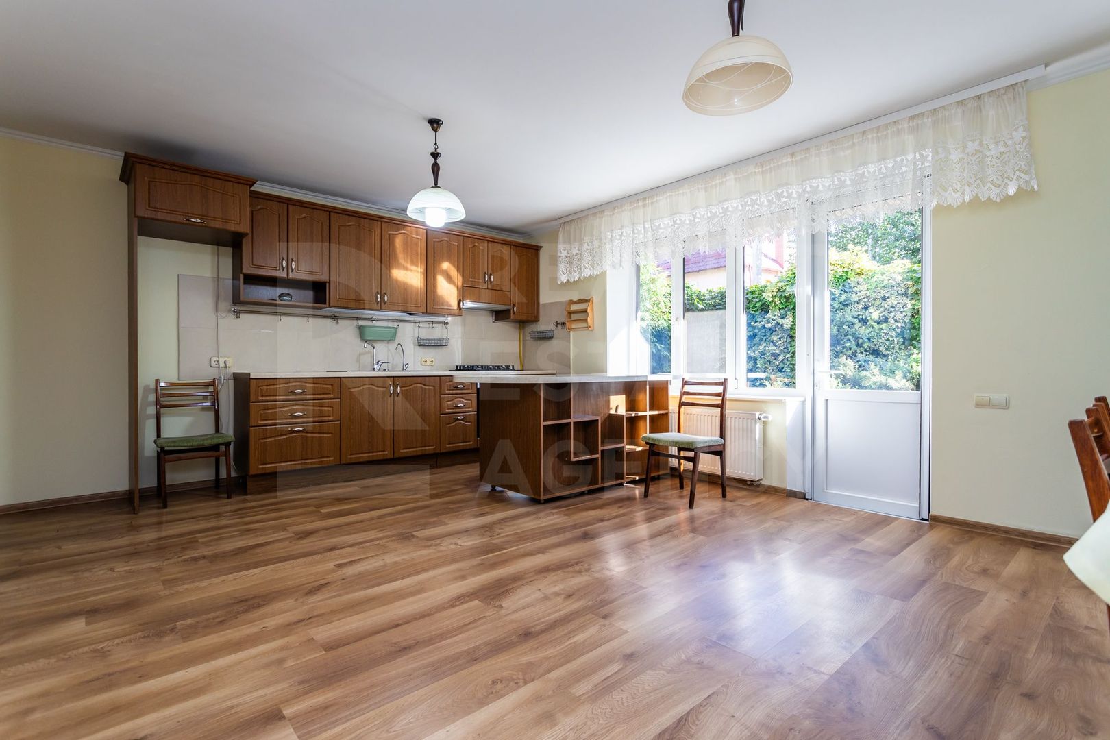 Vânzare, casă, 5 camere, str. Basarabilor, Buiucani - Poză 8