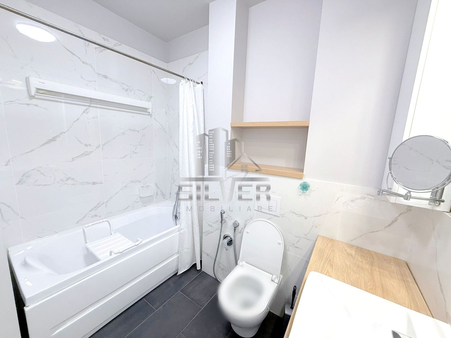 Apartament cu 3 camere intr-un imobil calitativ/73mp/zona Vivo. - Poză 9
