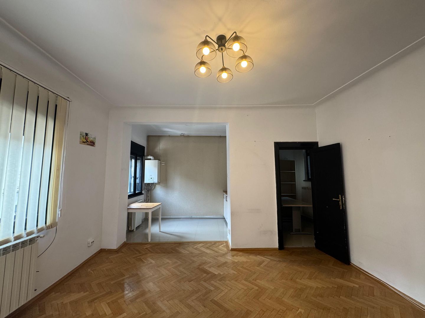 2 CAMERE| DECOMDATAT|VILA INTERBELICA| CALEA DOROBANTILOR - Poză 3