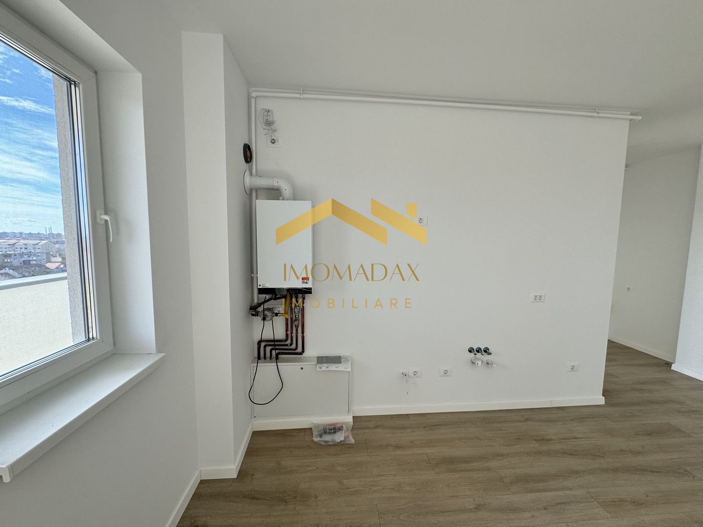 Aradului-2 camere-Loc de parcare Inclus - Poză 4