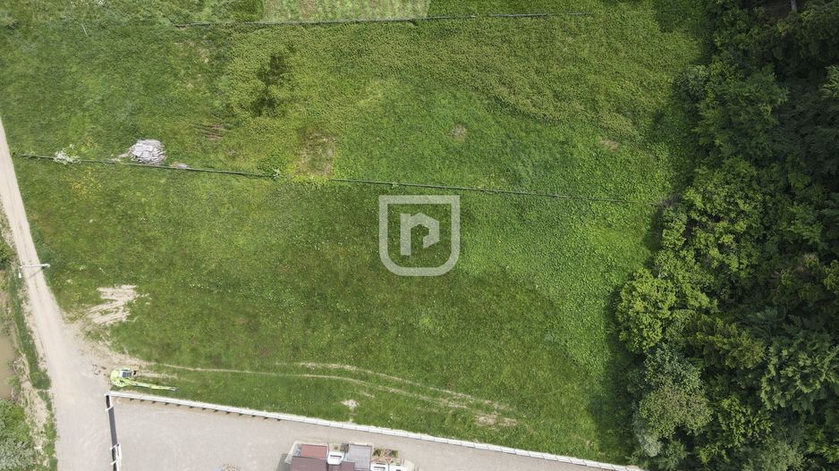 Teren 67 ari INTRAVILAN Voronet Gura Humorului - Poză 4