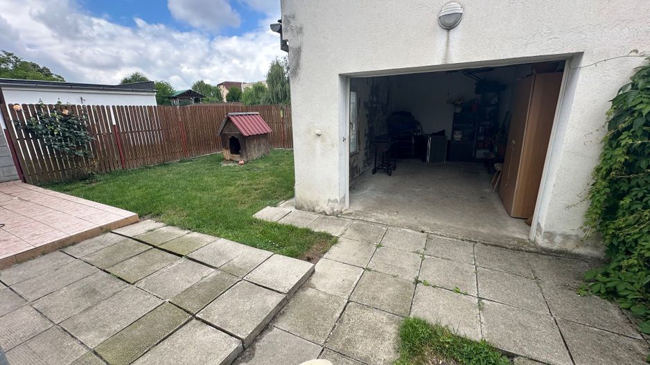 Casă / Vilă cu 5 camere zona Lunei - Poză 39