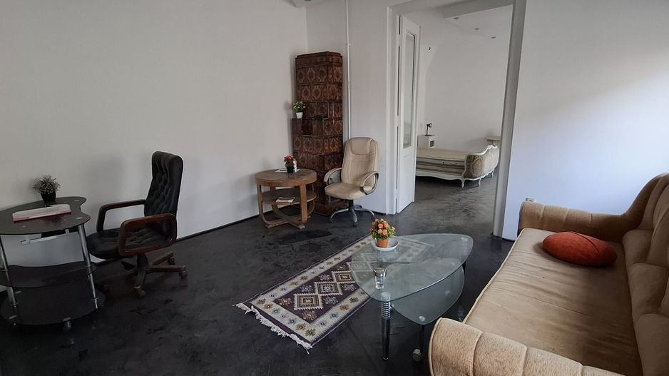 Se vinde etajul 1 si mansarda | Vile interbelica | 13 Septembrie - Poză 17