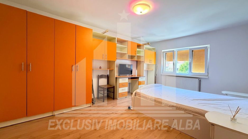 Apartament 2 camere decomandate | 50 mp | Etaj 1 | Cetate - Mercur - Poză 1