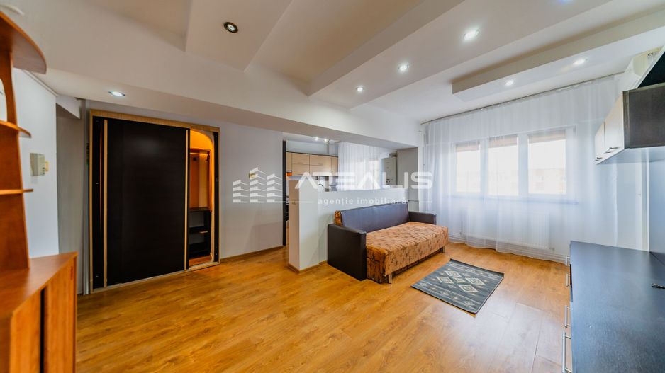 ÎNCHIRIAT!!! Închiriere apartament 3 camere –Micălaca - Poză 5