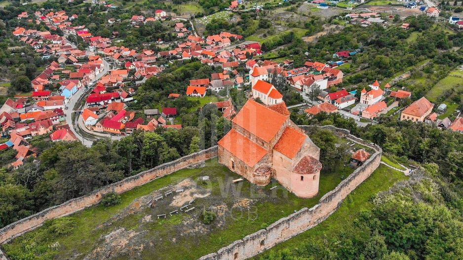 Teren intravilan 4600mp - 55 EUR/mp - EXCLUSIVITATE CISNADIOARA - COMISION 0% - Poză 1