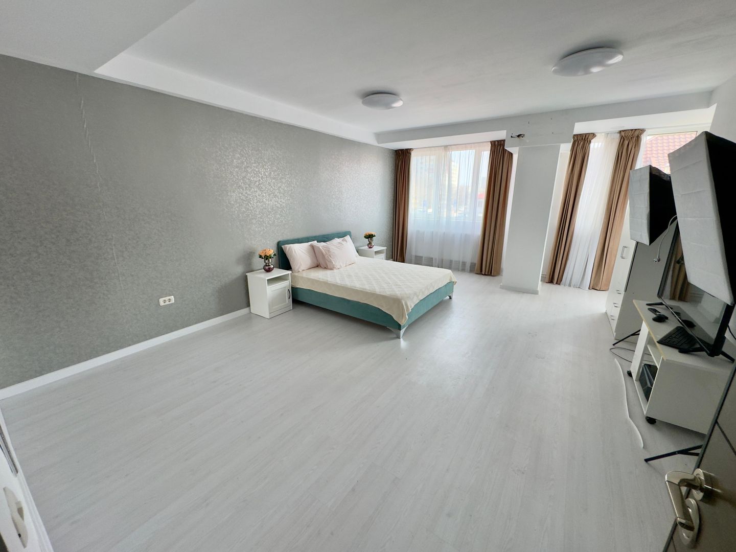 Constructie D+P+3E | Lift | 2 intrari | Parcare Sub | Domenii | Ideal Investitie - Poză 3