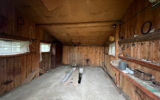 De vanzare casa, atelier fierarie, 4 anexe - 2507 mp in Manastirea Humorului - Poză 10