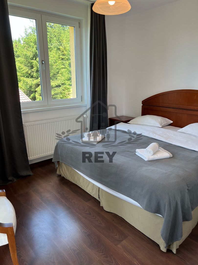 Casă de vacanța / Vilă în Păltiniș cu piscina acoperită și încălzită - Poză 11