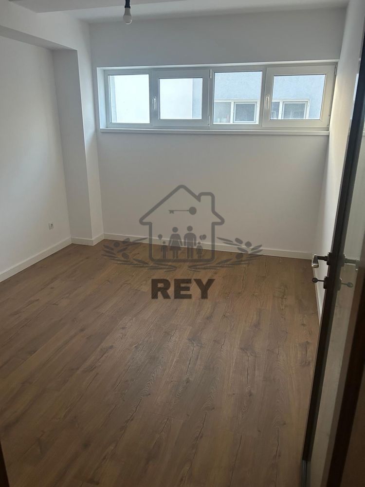 Apartament 3 camere de vânzare/balcon/parcare/ cartier Kogalniceanu - Poză 8
