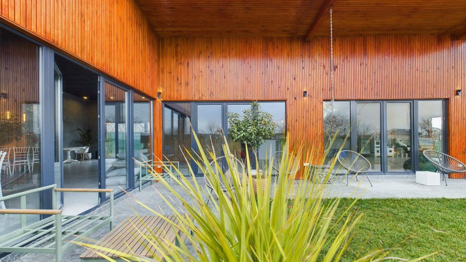 Casa Spațiu Versatil de Vânzare în Comuna Berceni - Poză 12