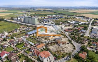 Acces E68, Codlea, Industrial cu teren 1,7Ha, Dubla deschidere la DJ112A,