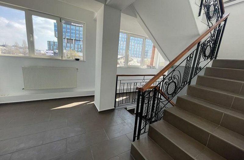 Spatiu birouri renovat 150mp in vila, zona Cotroceni / Razoare - Poză 4