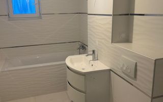 Apartament 3 camere de vânzare/balcon/parcare/ cartier Kogalniceanu - Poză 5