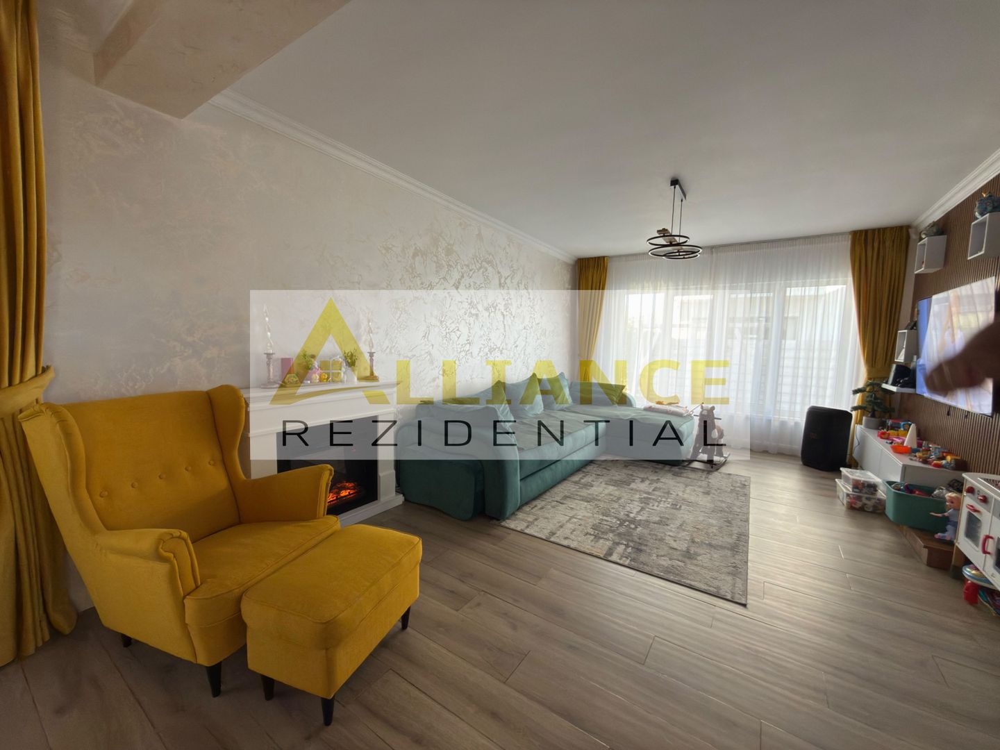 Casa P+E, 4 camere, teren generos de 621 mp – proprietate ideala - Poză 11