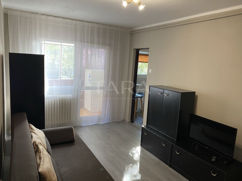 Garsonieră renovată, etaj 1, în Mărăști – zona ExpoTransilvania. - Poză 1