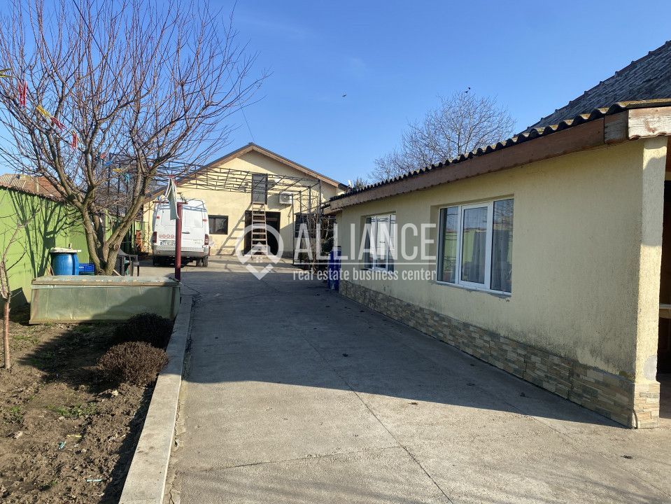 Ciocârlia de sus, Constanța.(COD 07)Casă ideală pentru două familii. - Poză 1