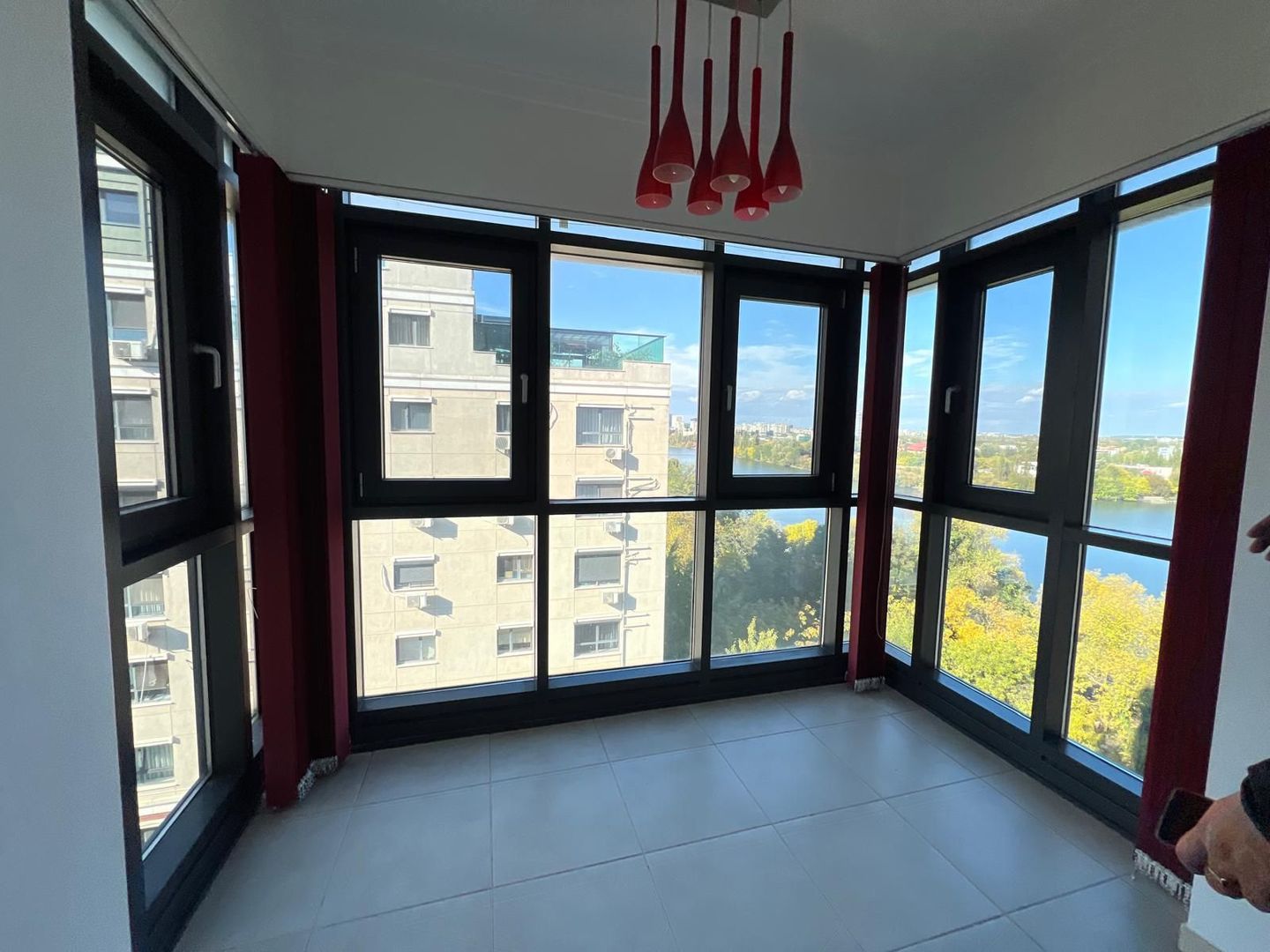 Inchiriere apartament 3 camere | Vedere spre lac | Emerald Residence - Poză 5