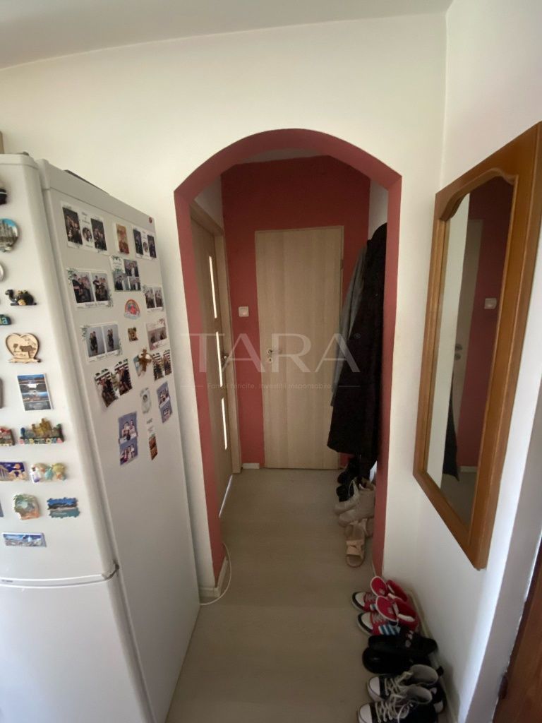 Apartament 3 camere de vânzare. Mănăștur, Cluj-Napoca, zona linistita! - Poză 3