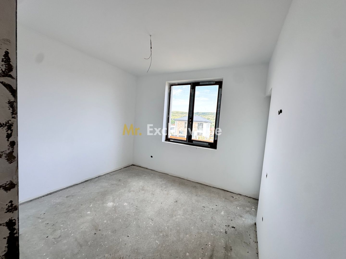Casa individuala-4 dormitoare,225 mp utili,garaj-Chinteni - Poză 14