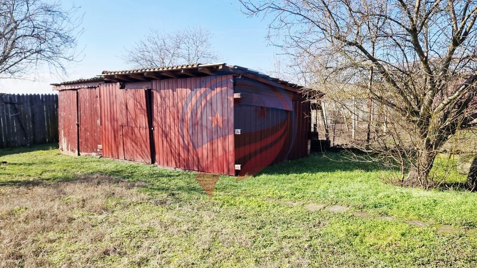 Casa Bradesti  teren  intravilan 7952 mp  deschidere 33 m la DE 70 - Poză 15