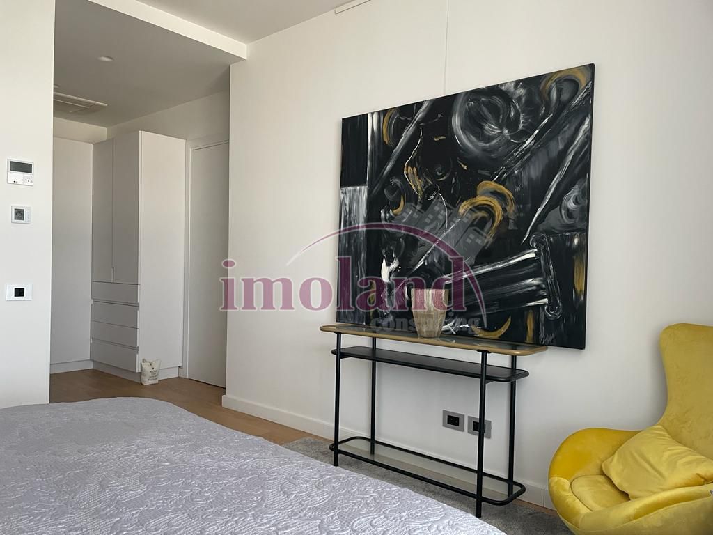 Apartament 3 camere mobilat + 2 garaje + boxa - Aviatiei Tower - Promenada - Poză 11