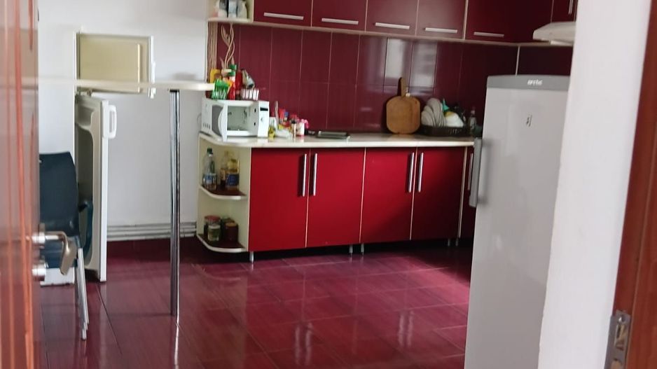 Cabană P+M de vânzare în Rânca - Poză 14